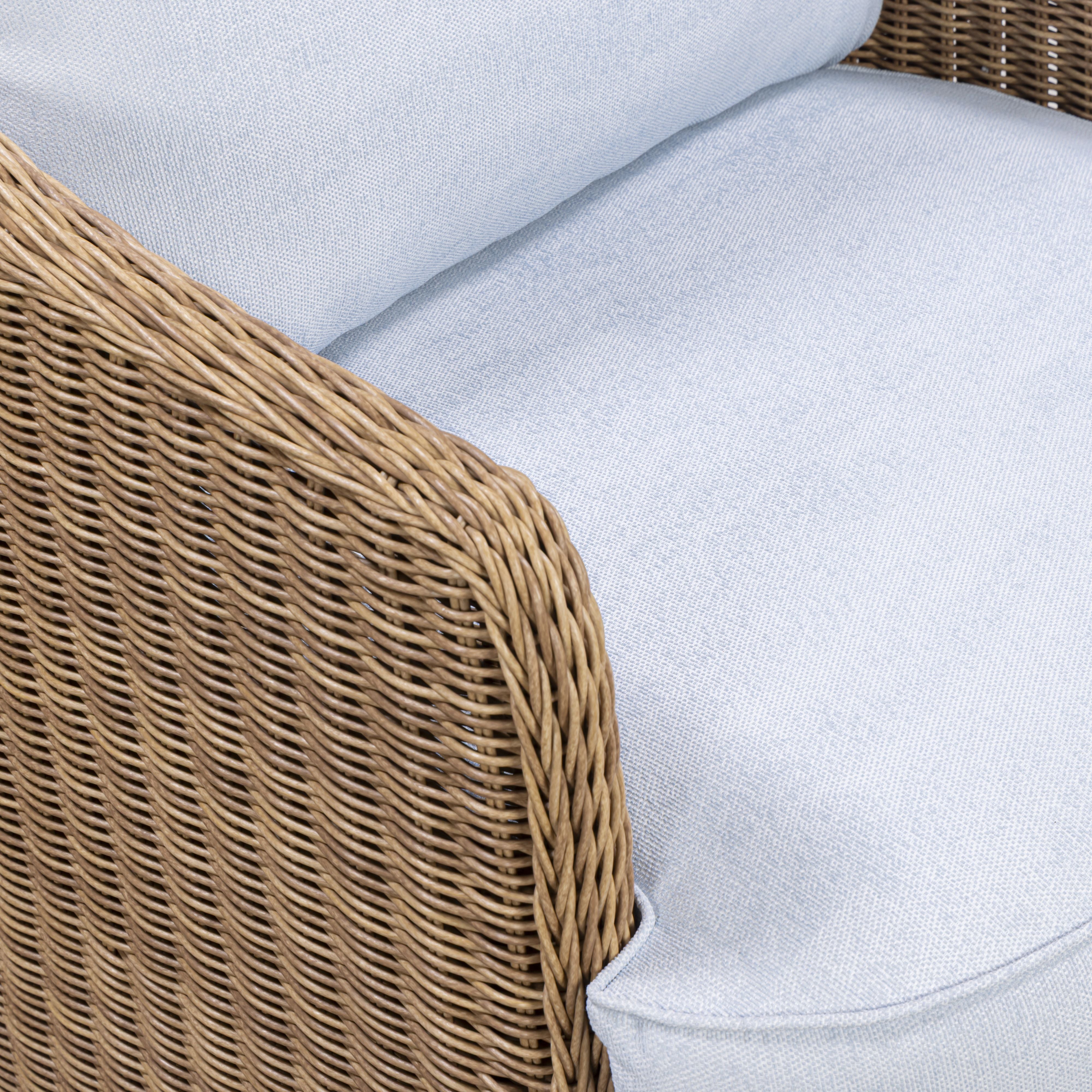 Axel Boucle Outdoor Accent Chair