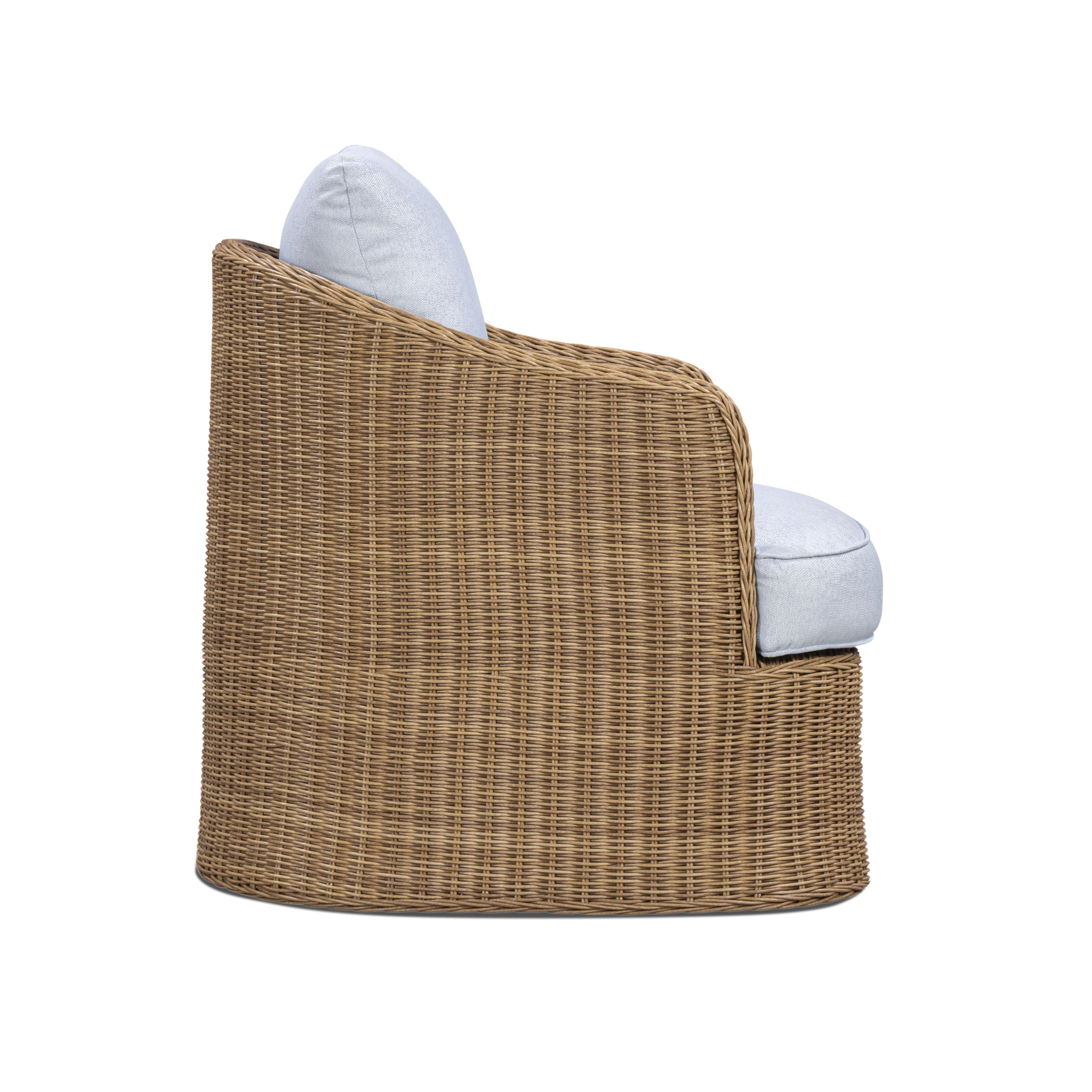 Axel Boucle Outdoor Accent Chair