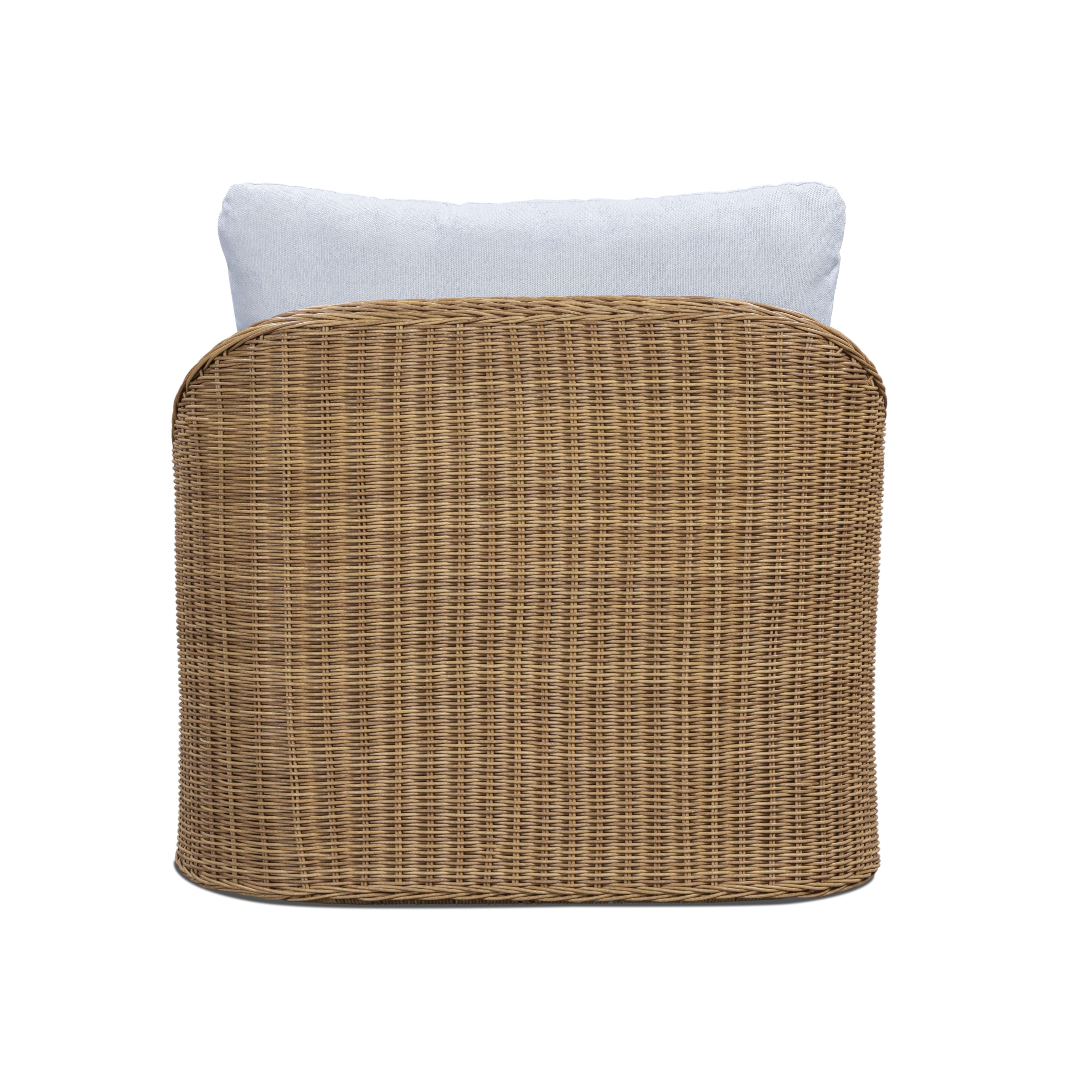 Axel Boucle Outdoor Lounge Chair