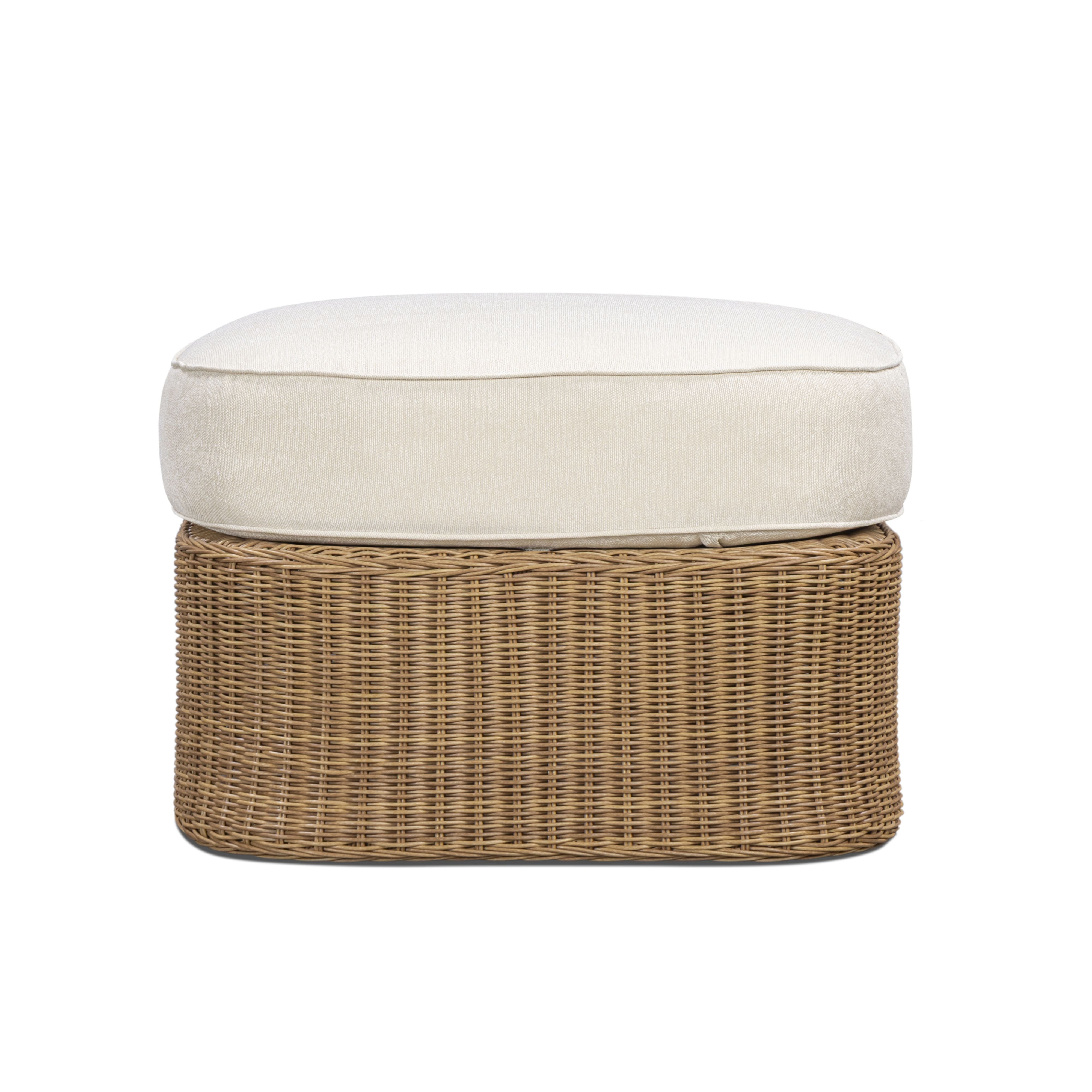 Axel Boucle Outdoor Ottoman