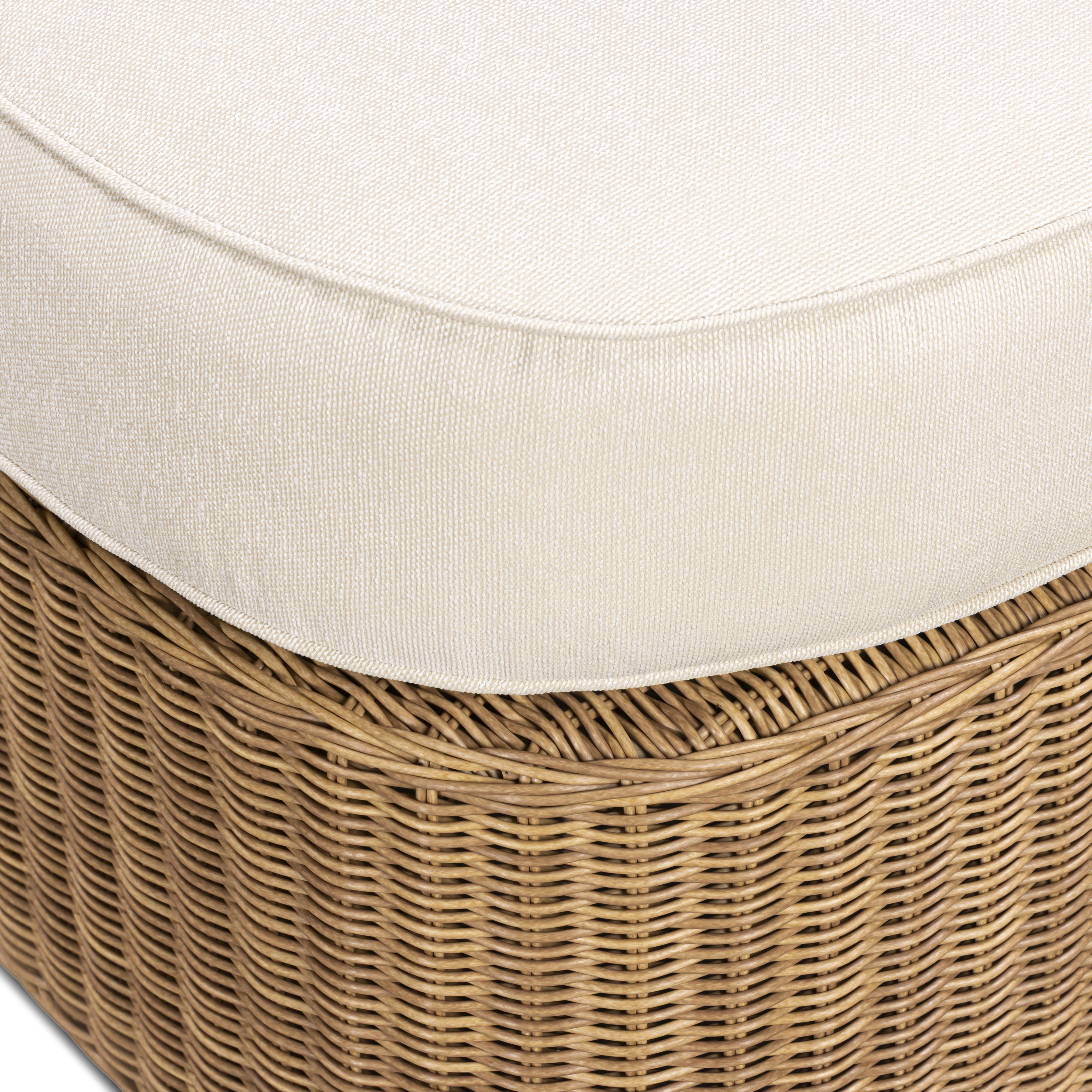 Axel Boucle Outdoor Ottoman